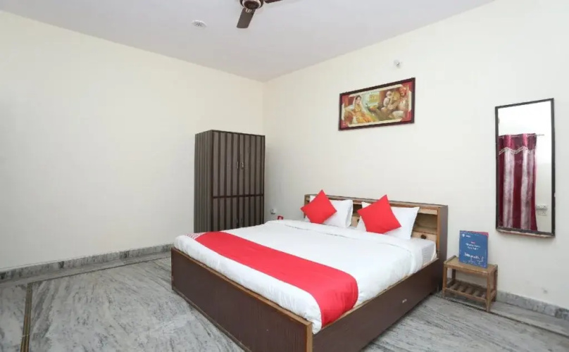 Hotel Oasis By OYO Rooms