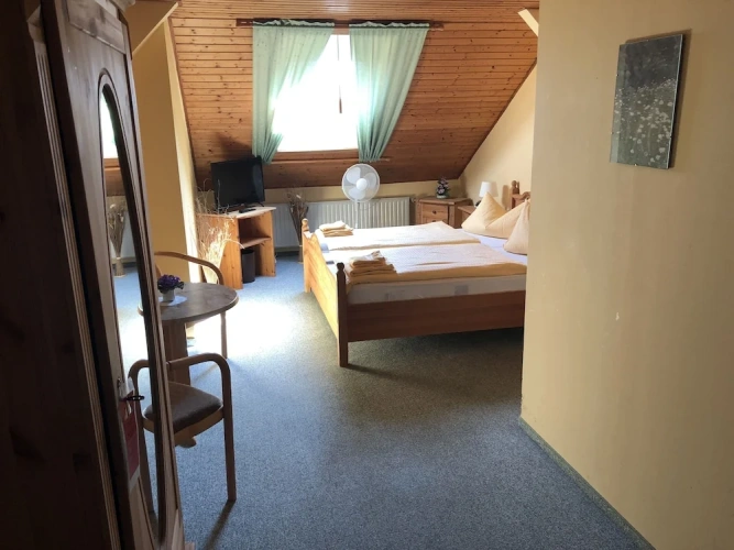 Standard Single room