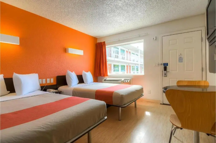 Tropicana Stays By Townhouse