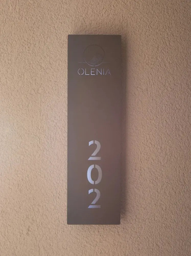 Olenia Suites