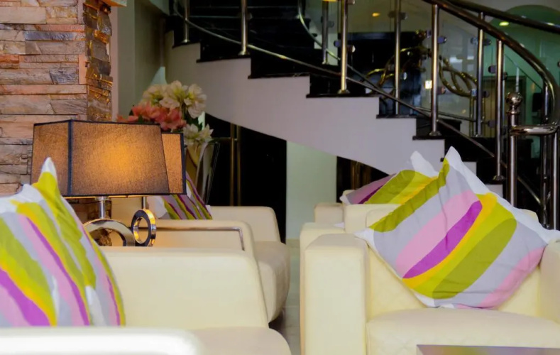 Villa Misk Suites