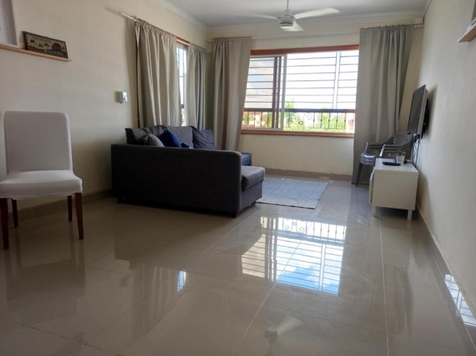 3 Bedrooms Apartment