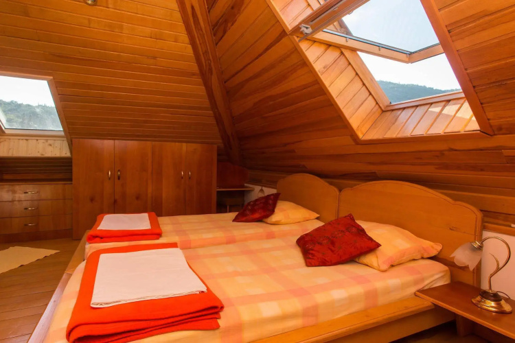 Guest House J&J