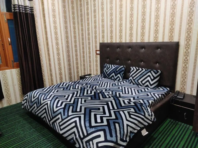 Classic Triple room