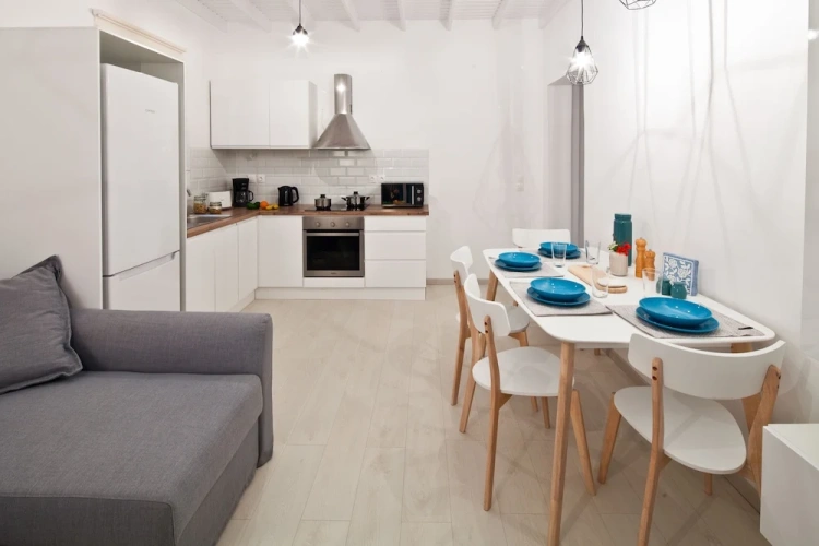 Deluxe Apartment with balcony and with sea view