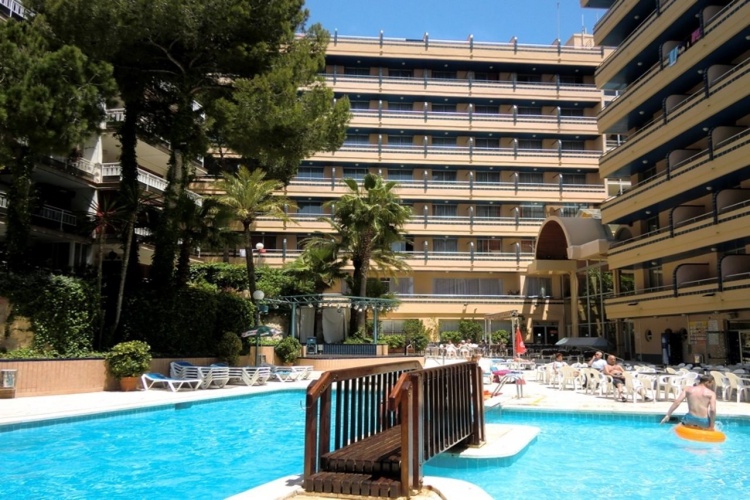 4R Playa Park photo 6