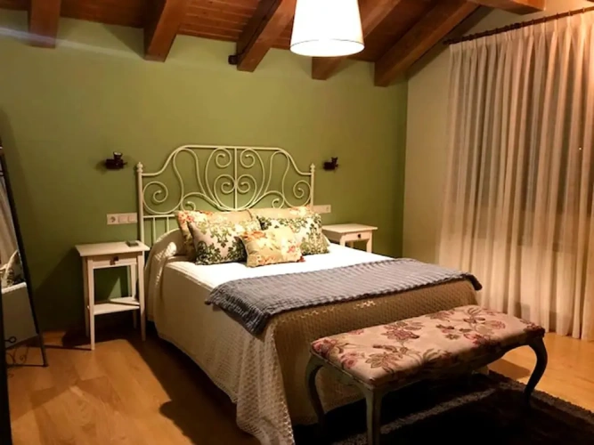 1 Bedroom Standard Duplex room with mountain view