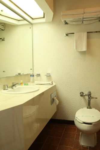 Hotel Paradise Inn