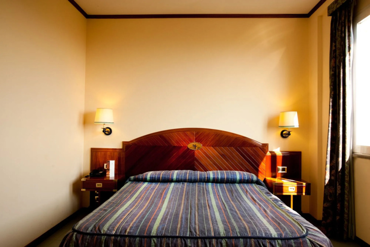 Vintage Hotel Tornese - Business & Events