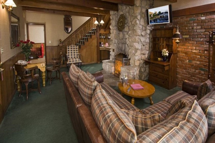 Madonna Inn photo 23