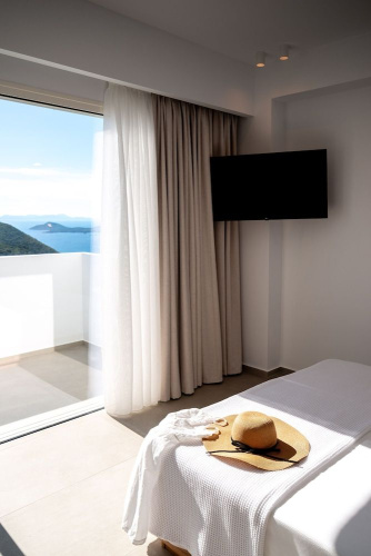 Ninemia luxury residence