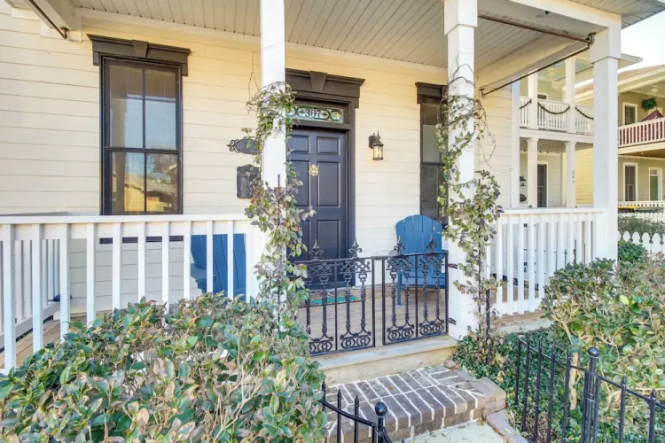 Chic Thomas Square Home in Walkable Location!