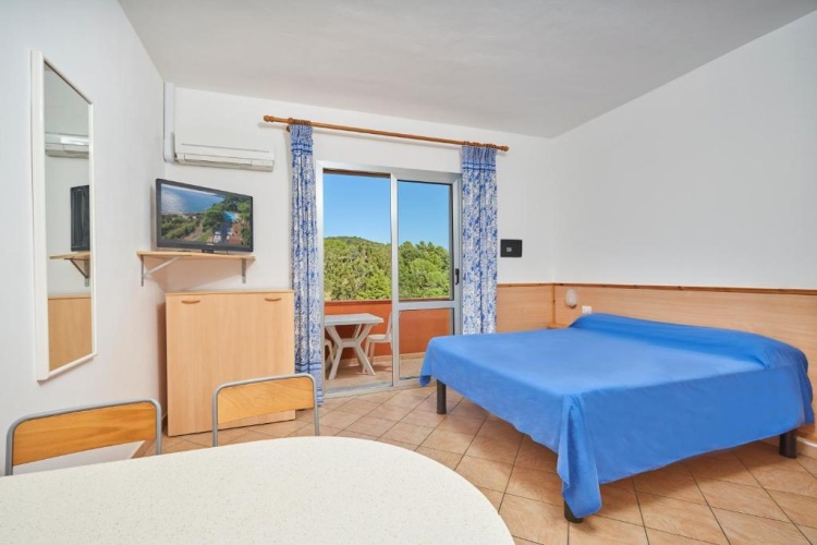 Studio with sea view