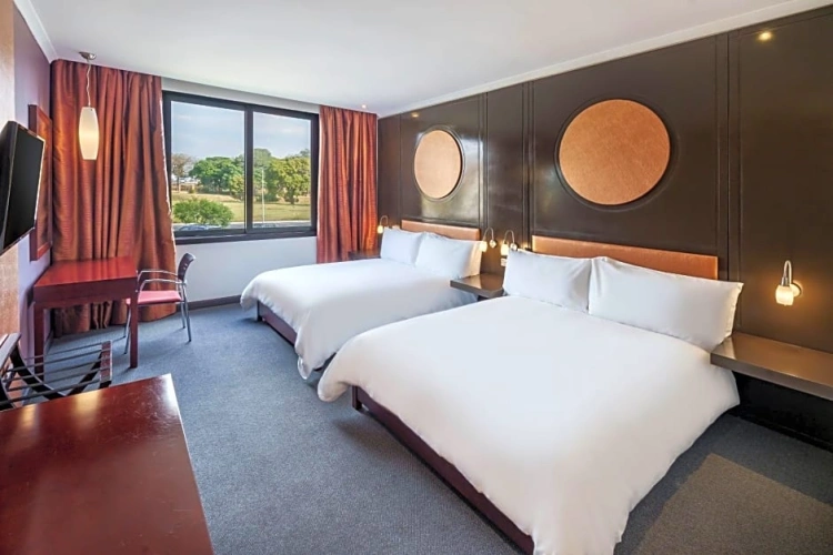 Quadruple room