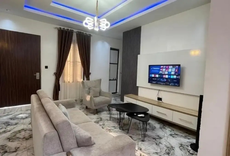 Deroche Apartment