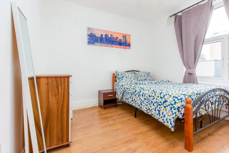 Broxbourne Guest House