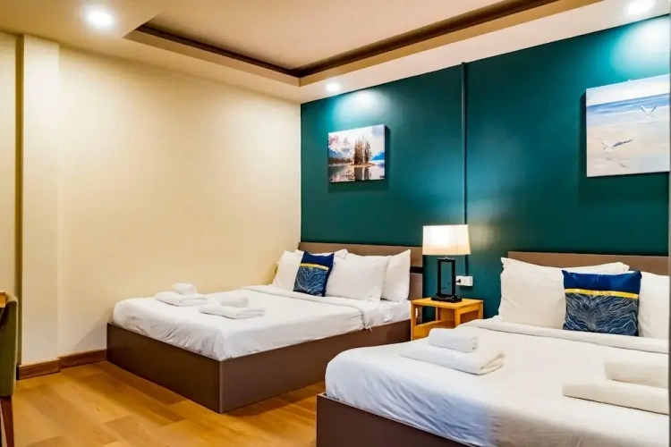 Superior Quadruple room