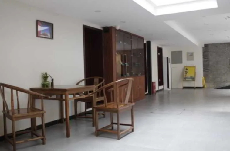Jin Long Yuan Hotel