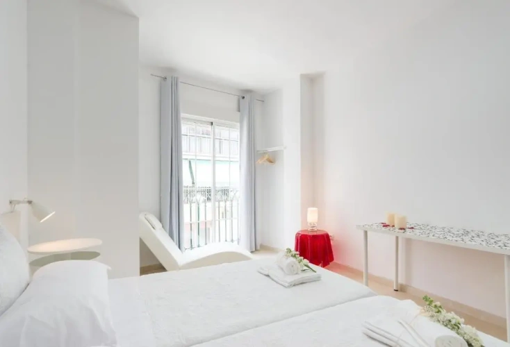 3 Bedrooms Apartment