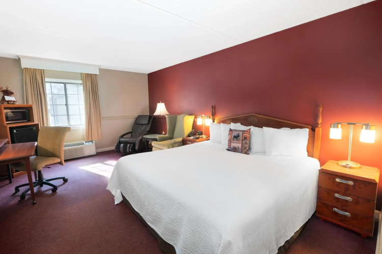 Fireside Inn & Suites West Lebanon