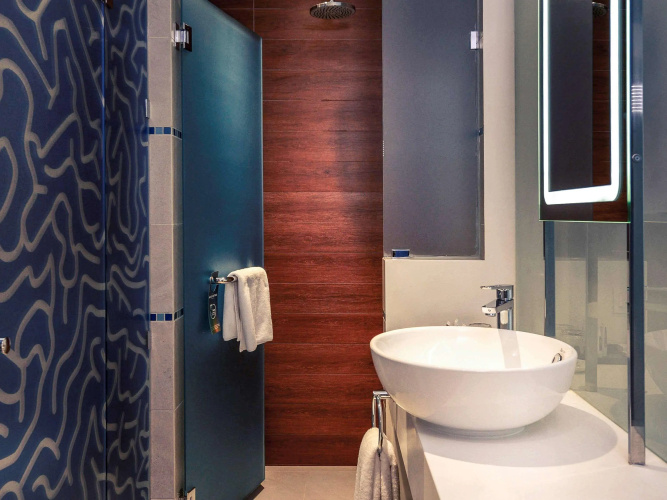 Mercure Kota Kinabalu City Centre photo 10