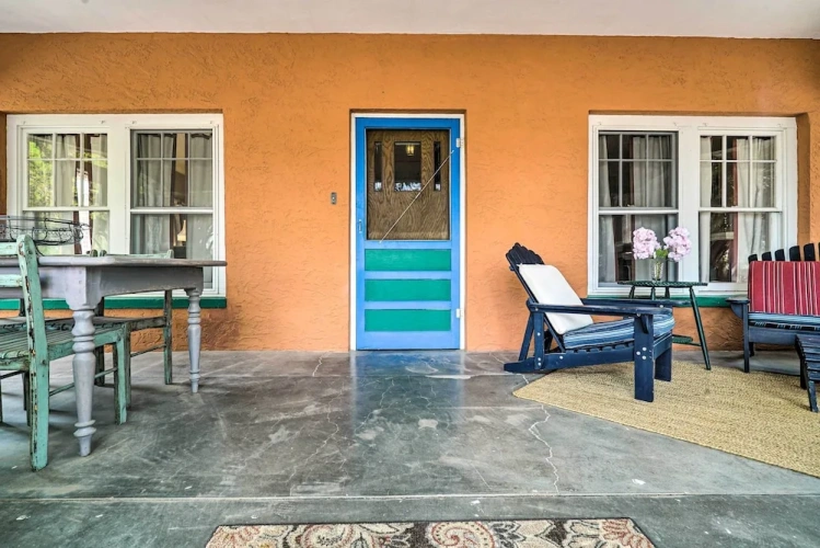 2 Bedrooms Cottage