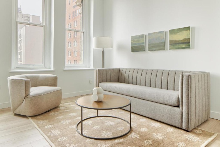 2 Bedrooms Apartment