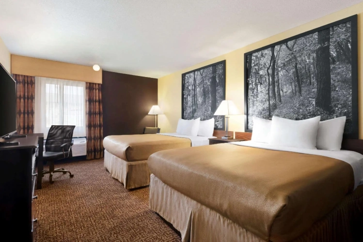 Deluxe Quadruple room