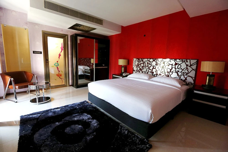 Hotel Million Day