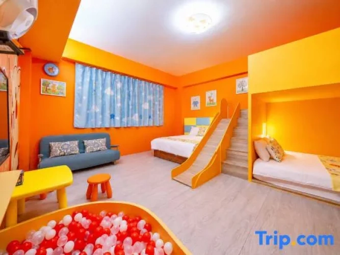 Deluxe Quadruple Family Suite