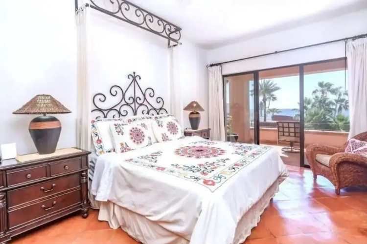 2BD Beach Front Luxury in Cabo