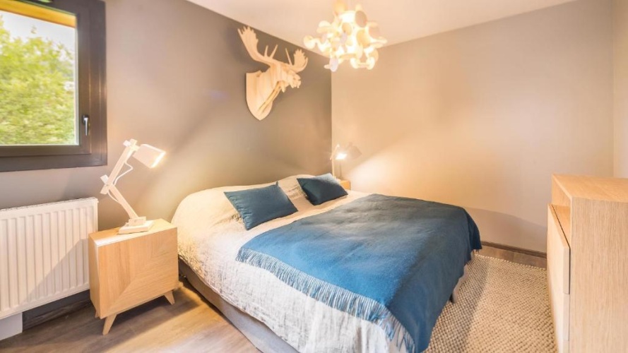 2 Bedrooms Apartment