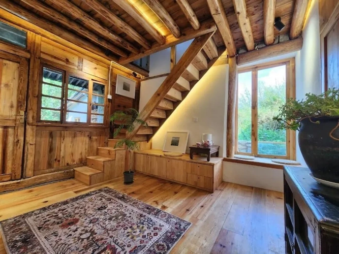 Standard Double room with balcony and with mountain view