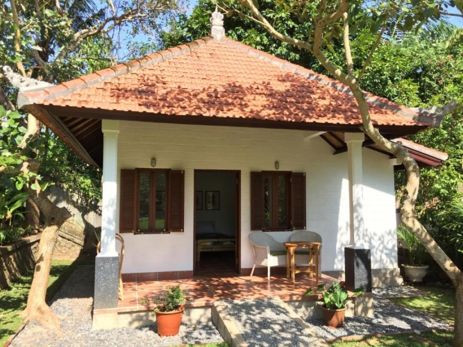 1 Bedroom Bungalow with view