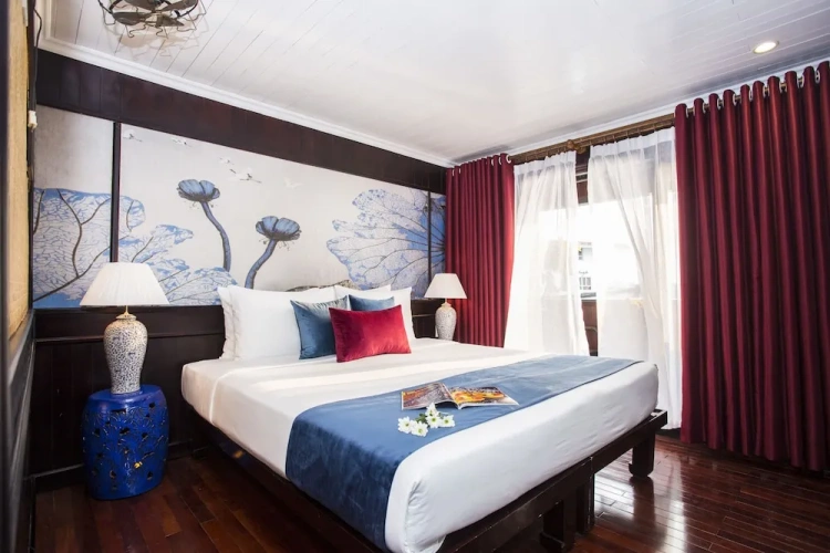 Standard room with balcony