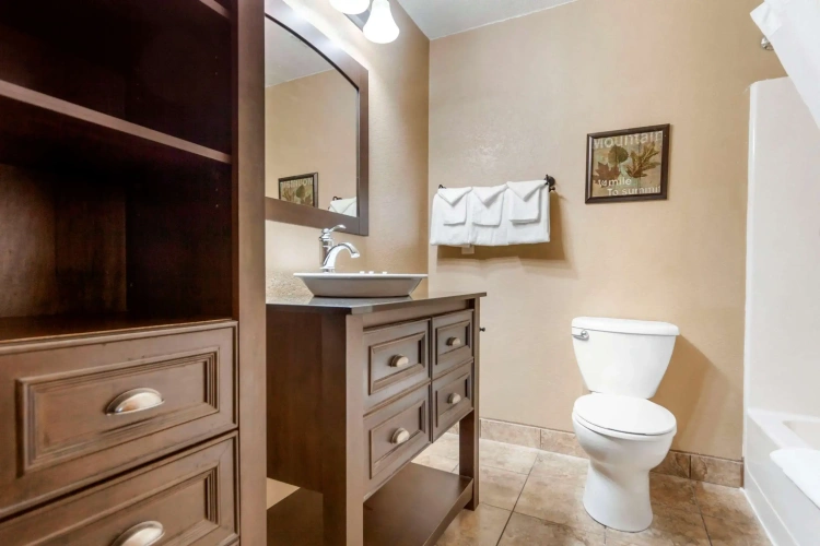 Quadruple Suite