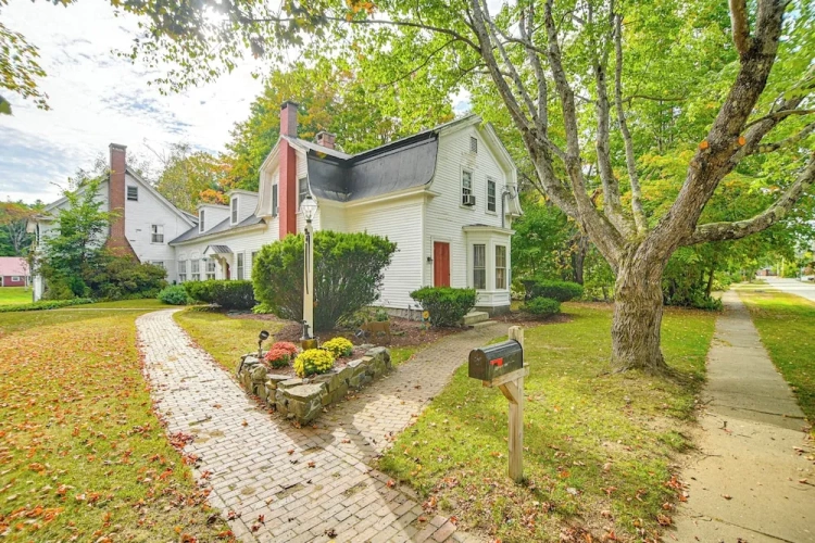 6 Bedrooms Cottage