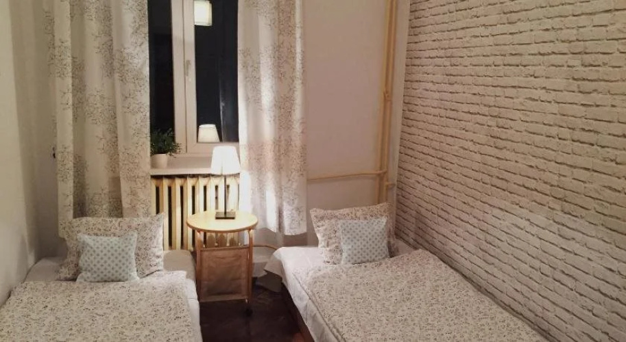 Aleje 28 Hostel
