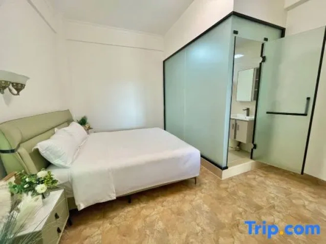 2 Bedrooms Suite with ocean view