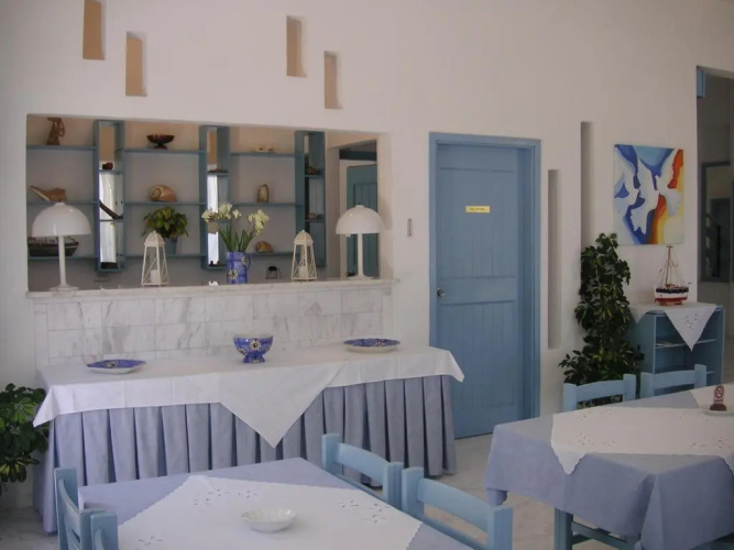 Danae Hotel