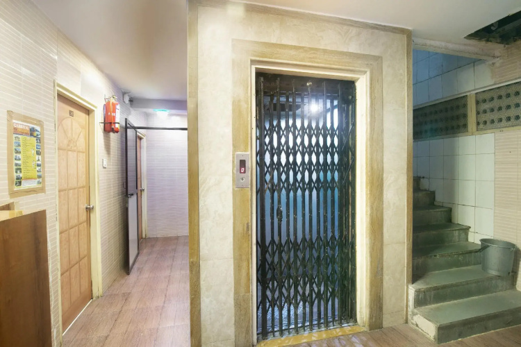 Hotel Saim Palace