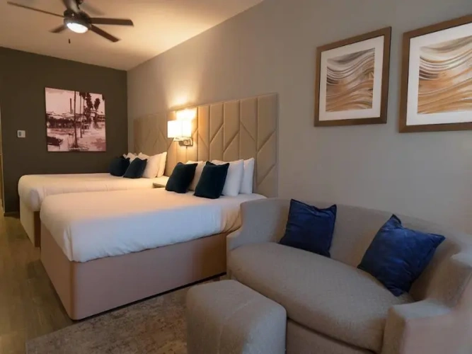 Deluxe Double room
