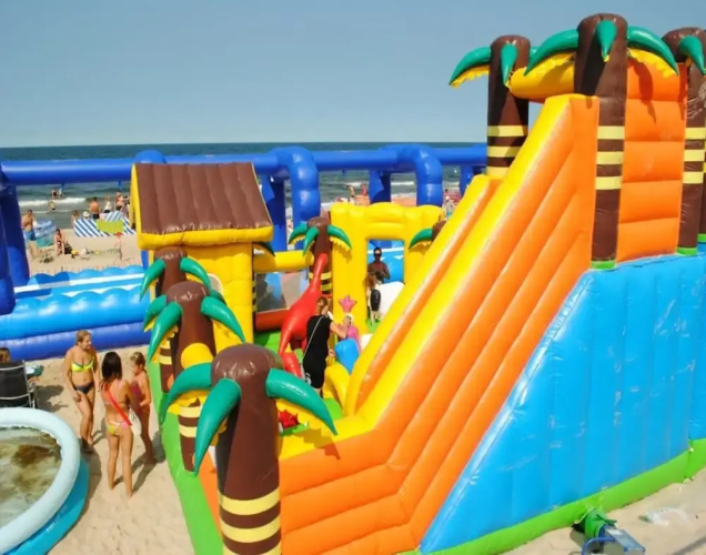 Two-story Holiday Homes Close to the Seaside Beach