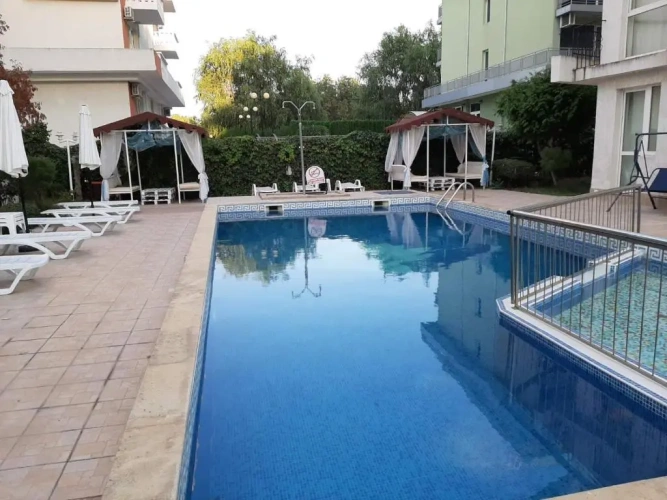 2 Bedrooms Apartment