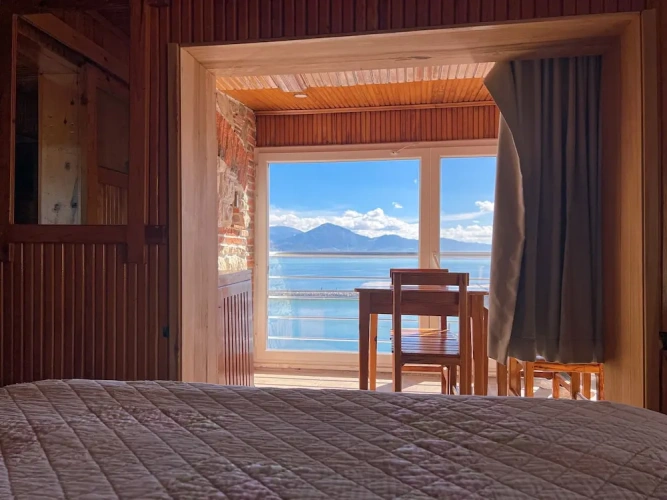 2 Bedrooms Studio with lake view