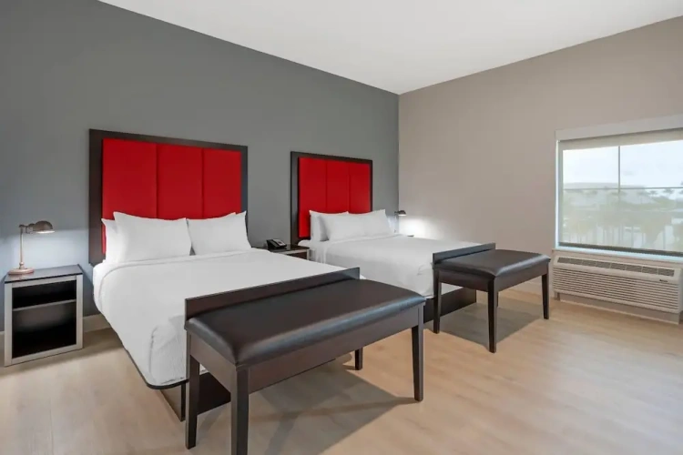 Standard Quadruple room with balcony