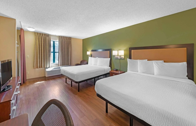 Quadruple Suite