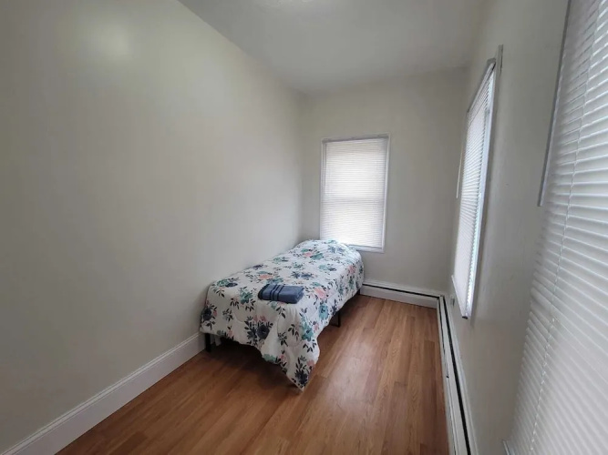 182 Heath st