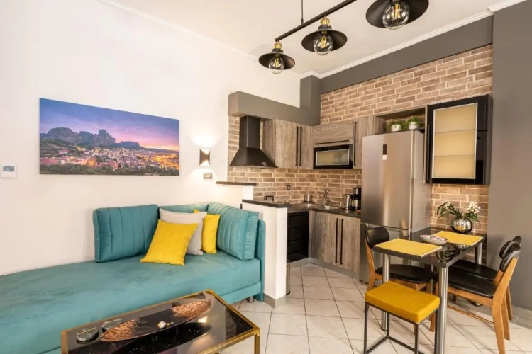 2 Bedrooms Apartment