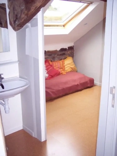 3 Bedrooms Cottage